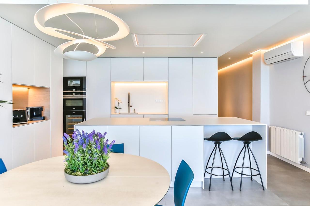 Magnifico Apartamento - Primera Linea De Mar กาลาเฟลล์ ภายนอก รูปภาพ