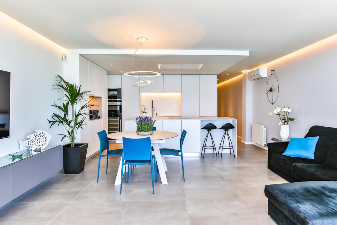 Magnifico Apartamento - Primera Linea De Mar กาลาเฟลล์ ภายนอก รูปภาพ