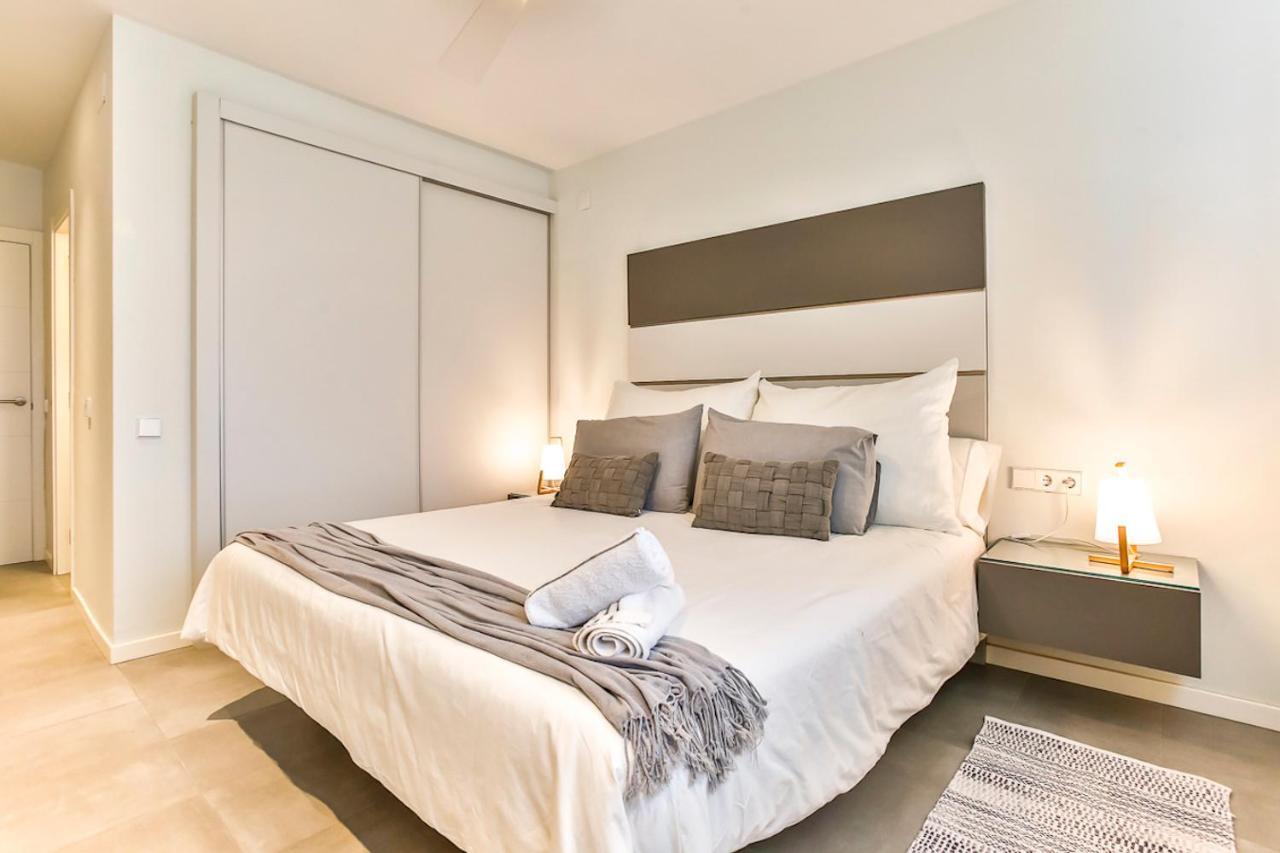 Magnifico Apartamento - Primera Linea De Mar กาลาเฟลล์ ภายนอก รูปภาพ