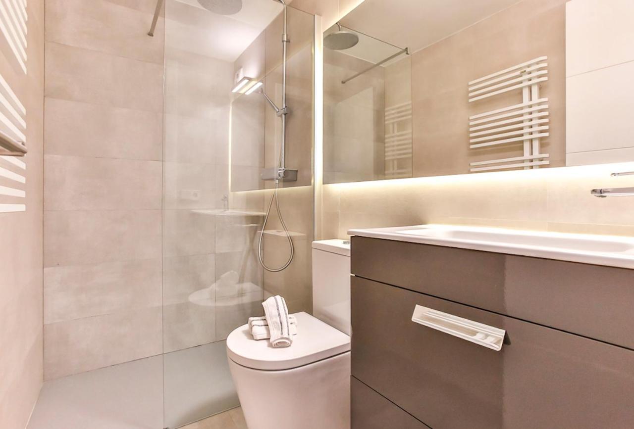 Magnifico Apartamento - Primera Linea De Mar กาลาเฟลล์ ภายนอก รูปภาพ