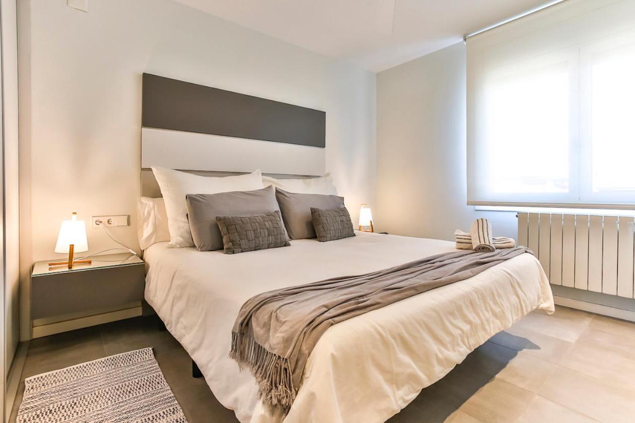 Magnifico Apartamento - Primera Linea De Mar กาลาเฟลล์ ภายนอก รูปภาพ