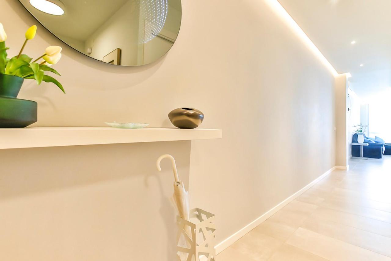Magnifico Apartamento - Primera Linea De Mar กาลาเฟลล์ ภายนอก รูปภาพ